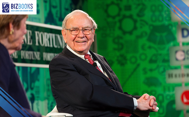 Warren Buffett là một tấm gương sáng chói khi thành công nhờ theo đuổi chiến lược đầu tư bài bản, dài hạn